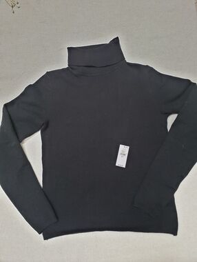 GAP Black Cashsoft Turtleneck Sweater Size Small